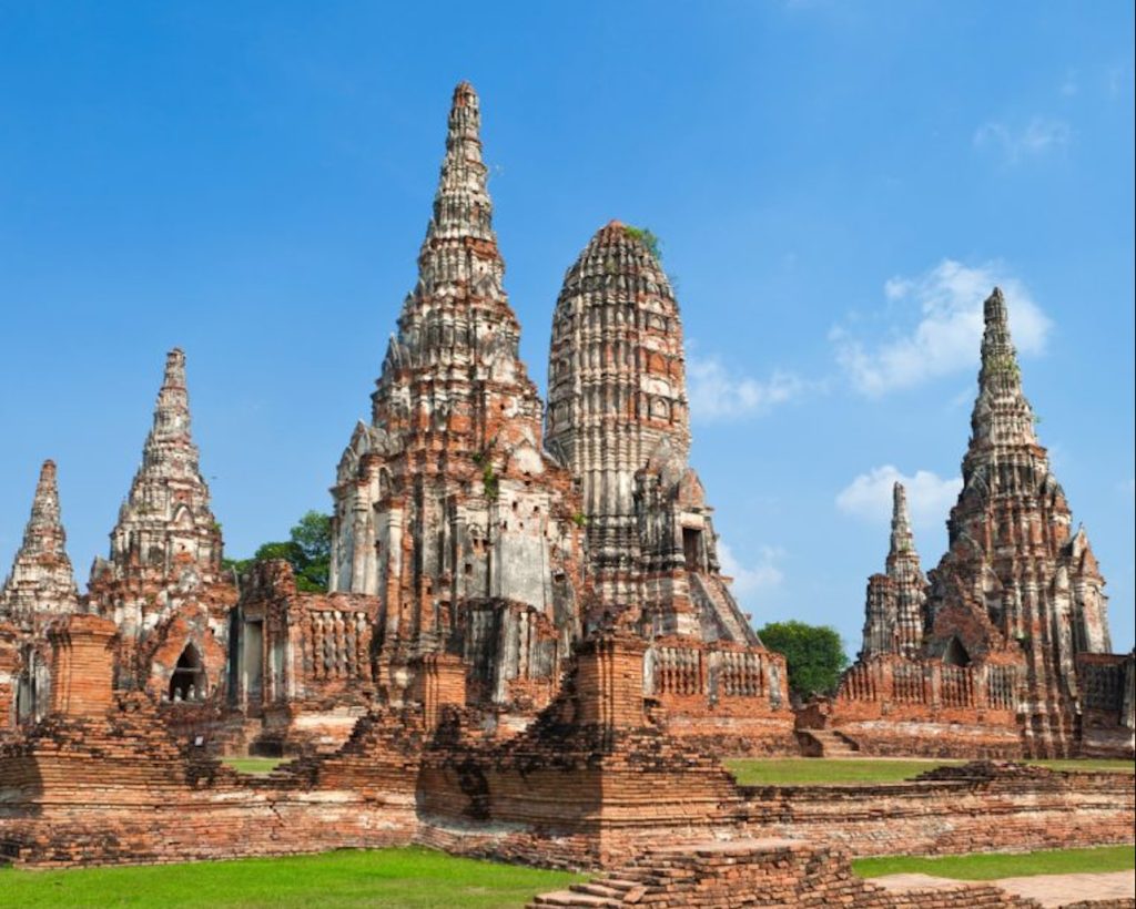 Damnoen Saduak Floating Market & Ayutthaya Combo Tour (from Bangkok)